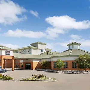 Royal Edmonton Airport Trademark Collection By Wyndham Hotel